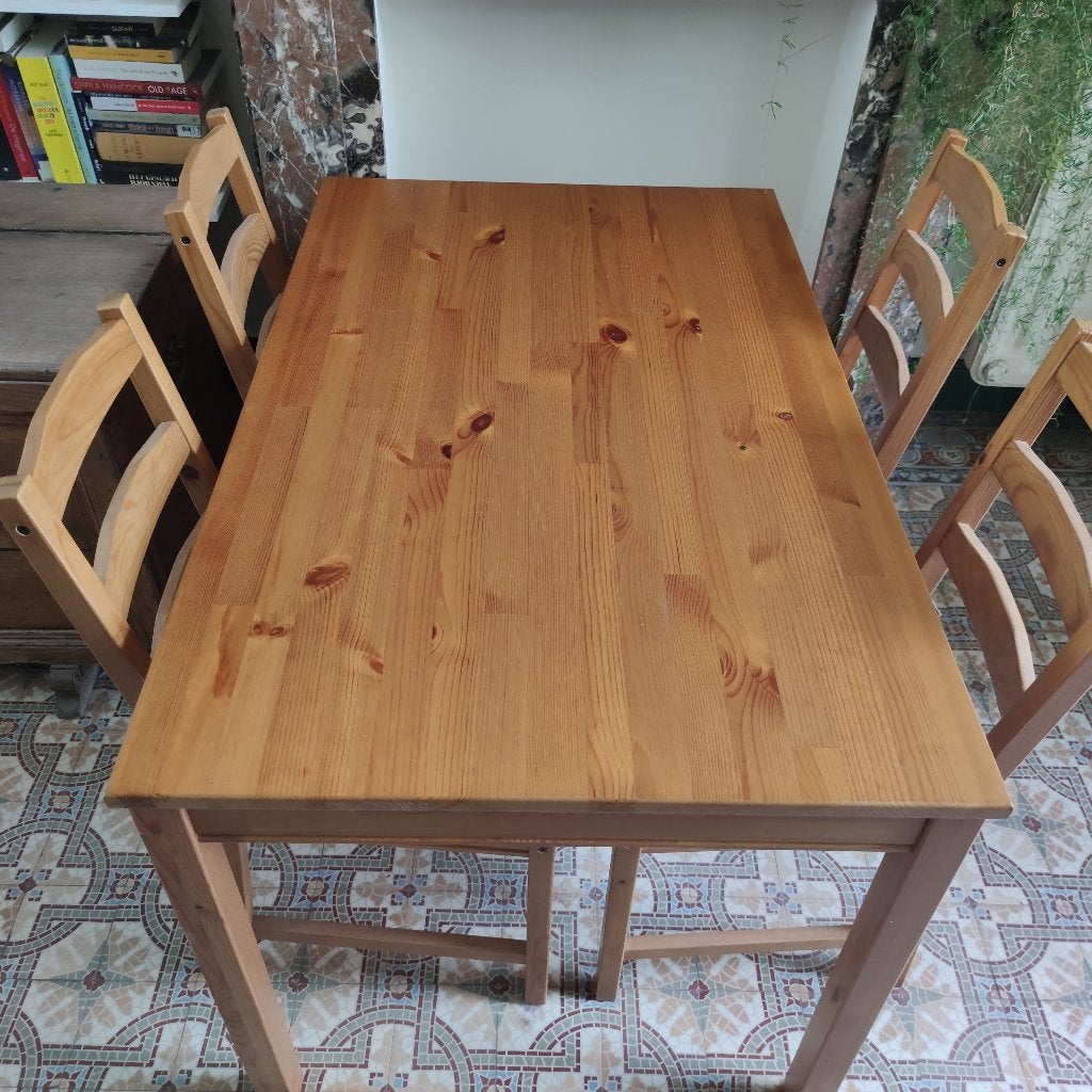 Tafel met 4 stoelen, Huis en Inrichting, Complete eetkamers, Ophalen, Gebruikt, Klassiek, 4 tot 6 stoelen