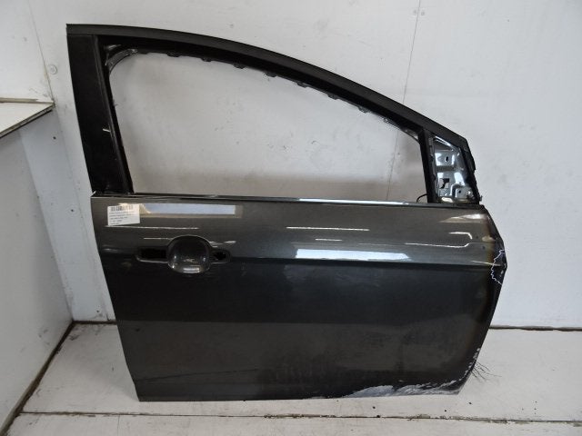 PORTIER RECHTS VOOR Ford Focus 3 (07-2010/02-2020), Gebruikt, Deur, Mevr. I. Hauben, Ford