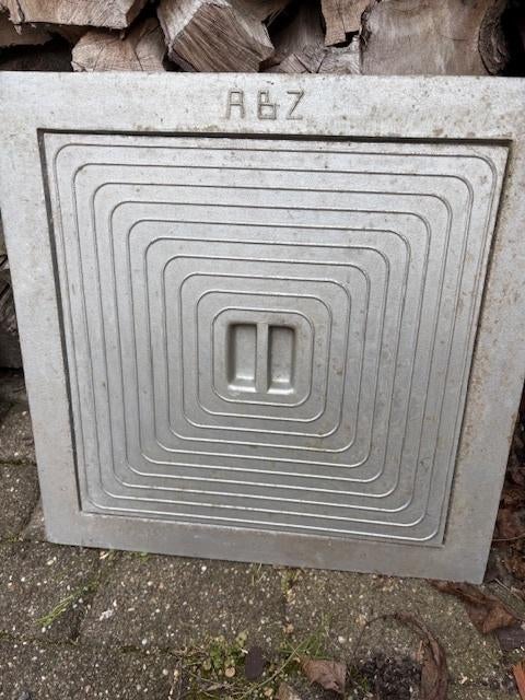 putdeksel 32x32, Doe-het-zelf en Bouw, Ophalen, Overige materialen, 30 cm of meer, Overige typen