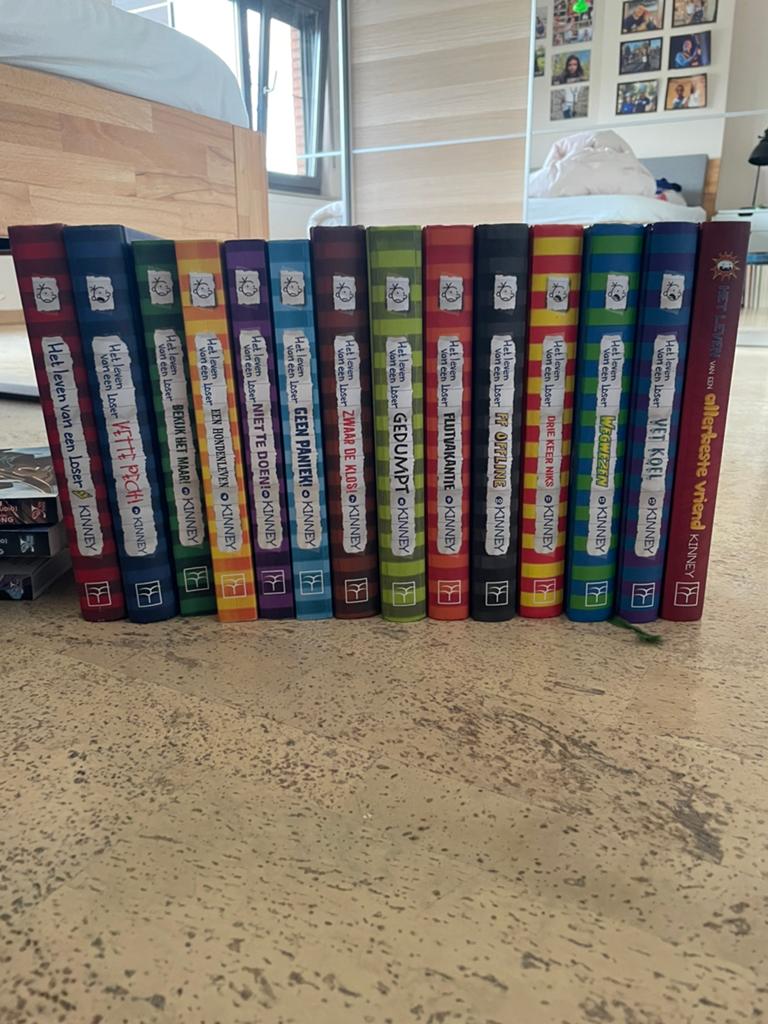 Leven van een loser, Boeken, Avontuur en Actie, Ophalen of Verzenden, Zo goed als nieuw