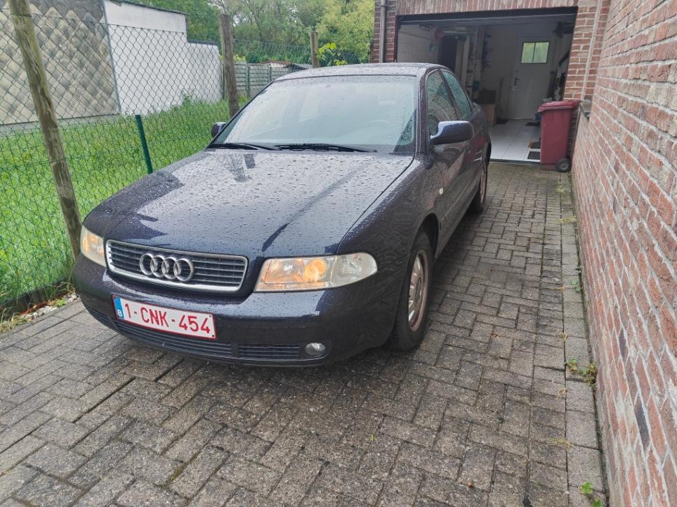 audi a4, Achat, 4 portes, Boîte manuelle, A4