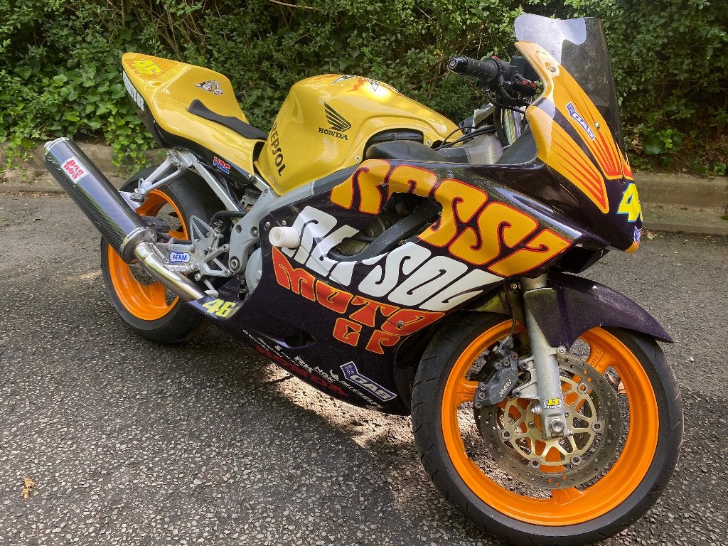 Honda CBR600 F Valentino Rossi 1999 36000km, Particulier