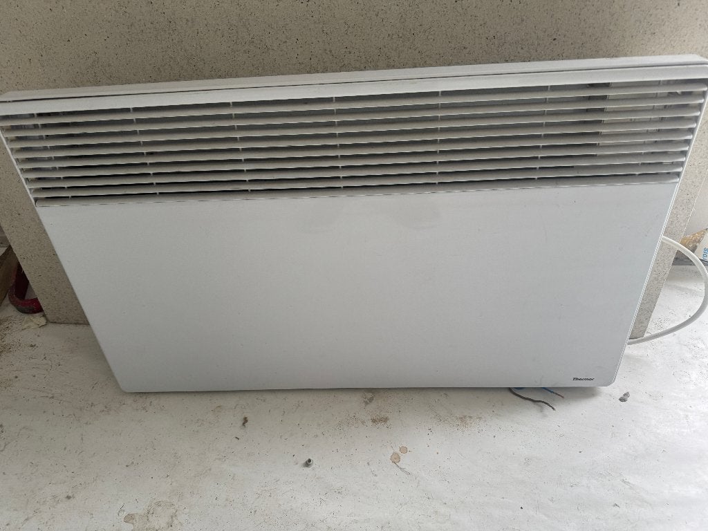 radiateur electrique 2000w, Bricolage & Construction, 800 watts ou plus, Enlèvement, Utilisé, Radiateur