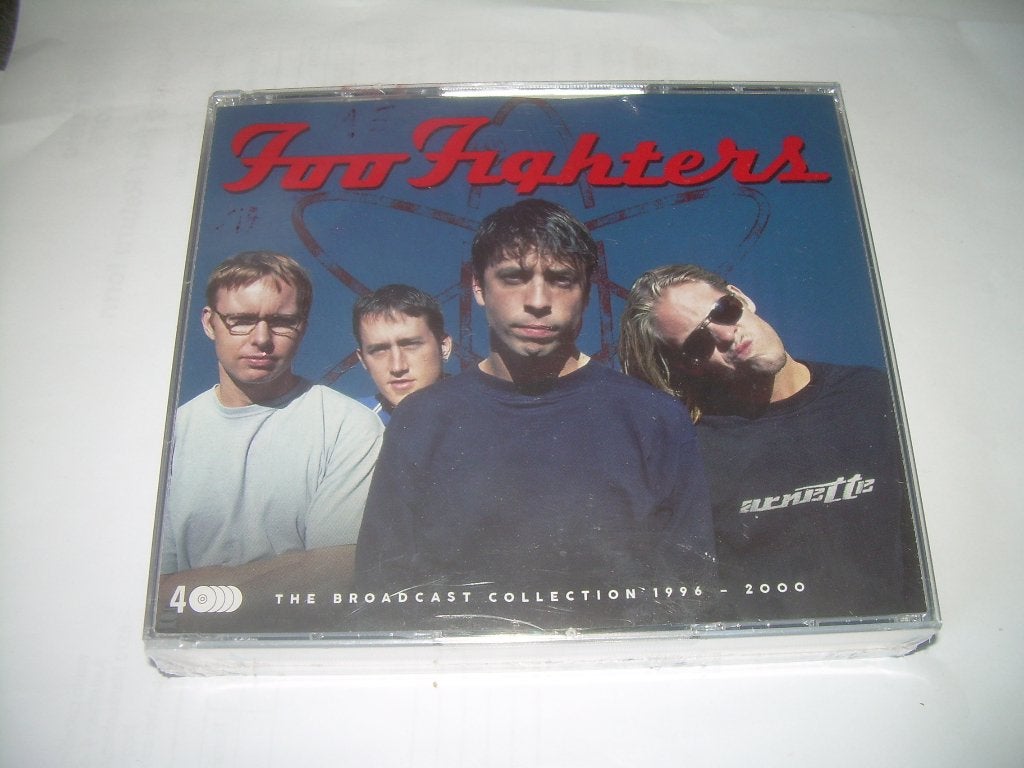 COFFRET DE 4 CD - FOOD FIGHTERS, CD & DVD, CD | Hardrock & Metal, Enlèvement ou Envoi, Neuf, dans son emballage, Hard rock, Album