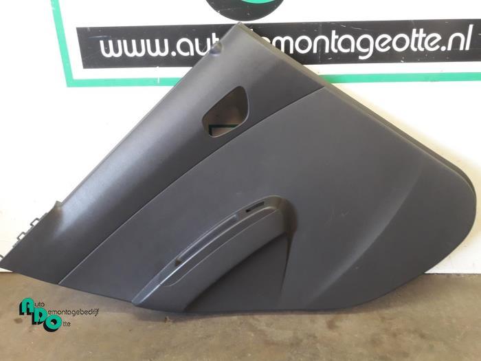 Revêtement portière 4portes arrière gauche d'un Chevrolet, -, 3 mois de garantie, Utilisé, -