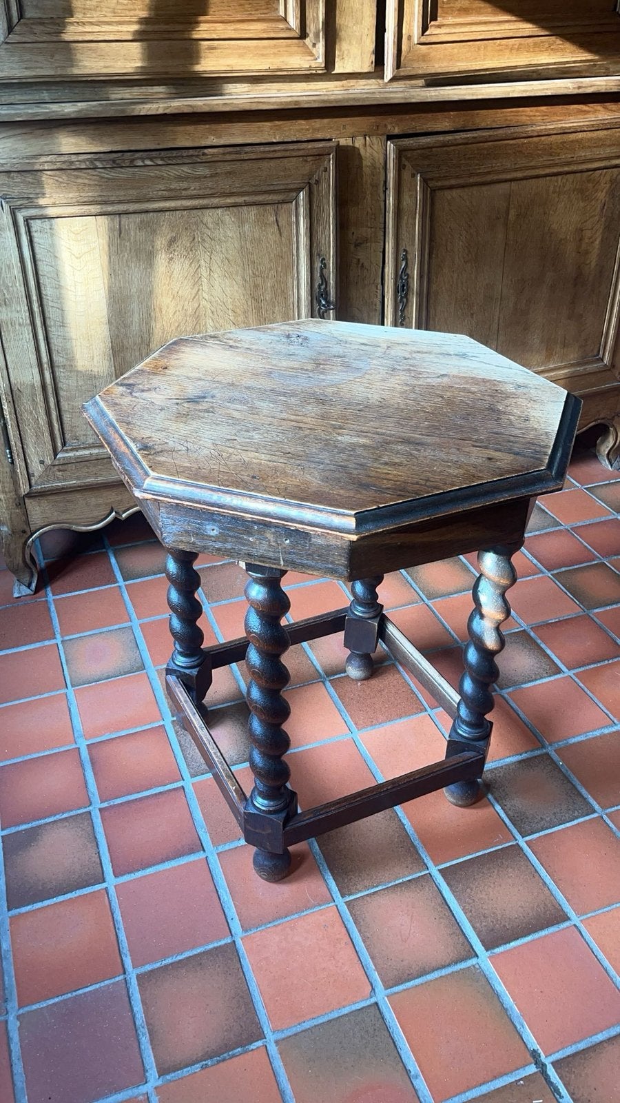 Table de décoration, Enlèvement