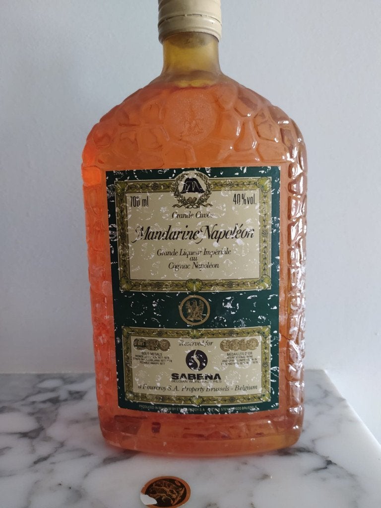 Mandarine Napoléon Grande Liqueur Impériale, Enlèvement