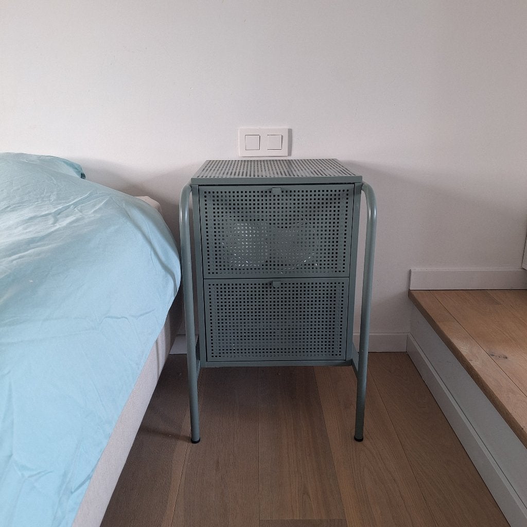 Leuke, olijfgroene, nachtkastjes, 45 à 65 cm, Enlèvement, Utilisé, Métal ou Aluminium