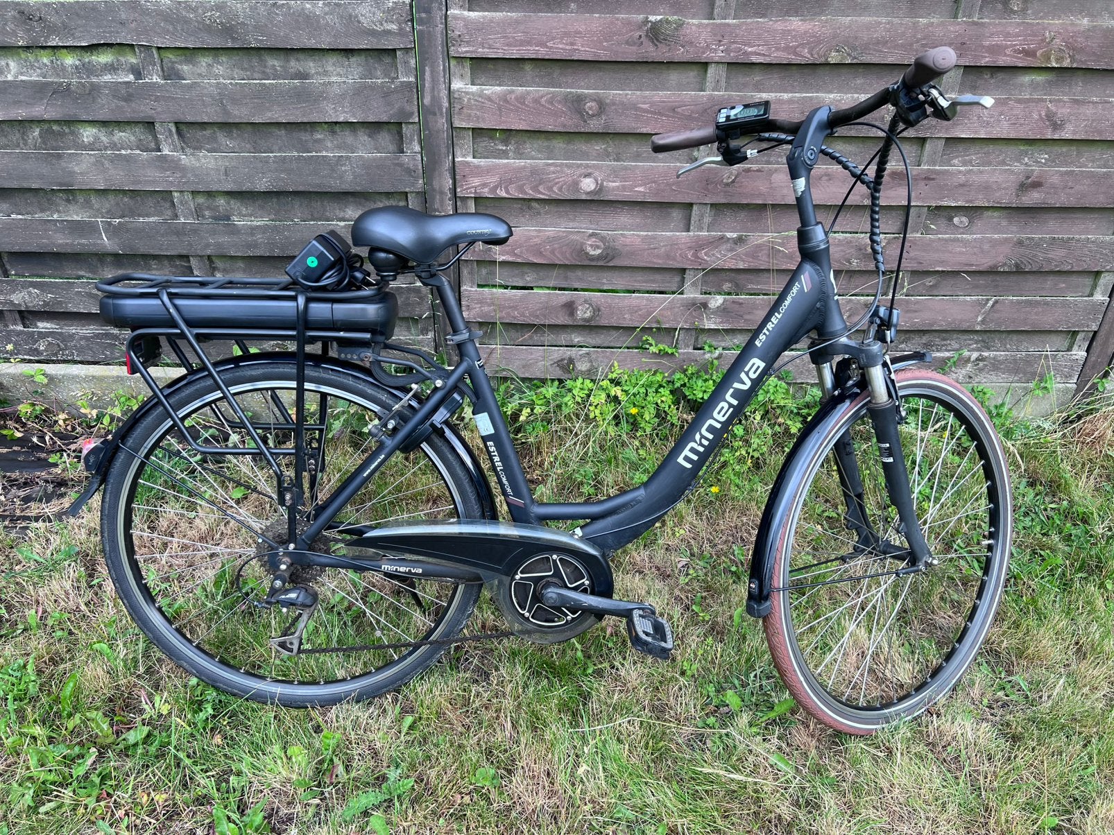 Elektrische fiets Minerva comfort met middenmotor, 47 à 51 cm, Enlèvement, Comme neuf, 50 km par batterie ou plus