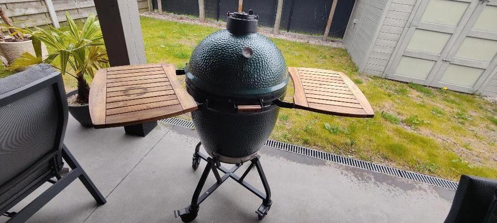 Big Green Egg Large + IntEGGrated nest handler + zijplanken, Enlèvement, Utilisé, Big Green Egg