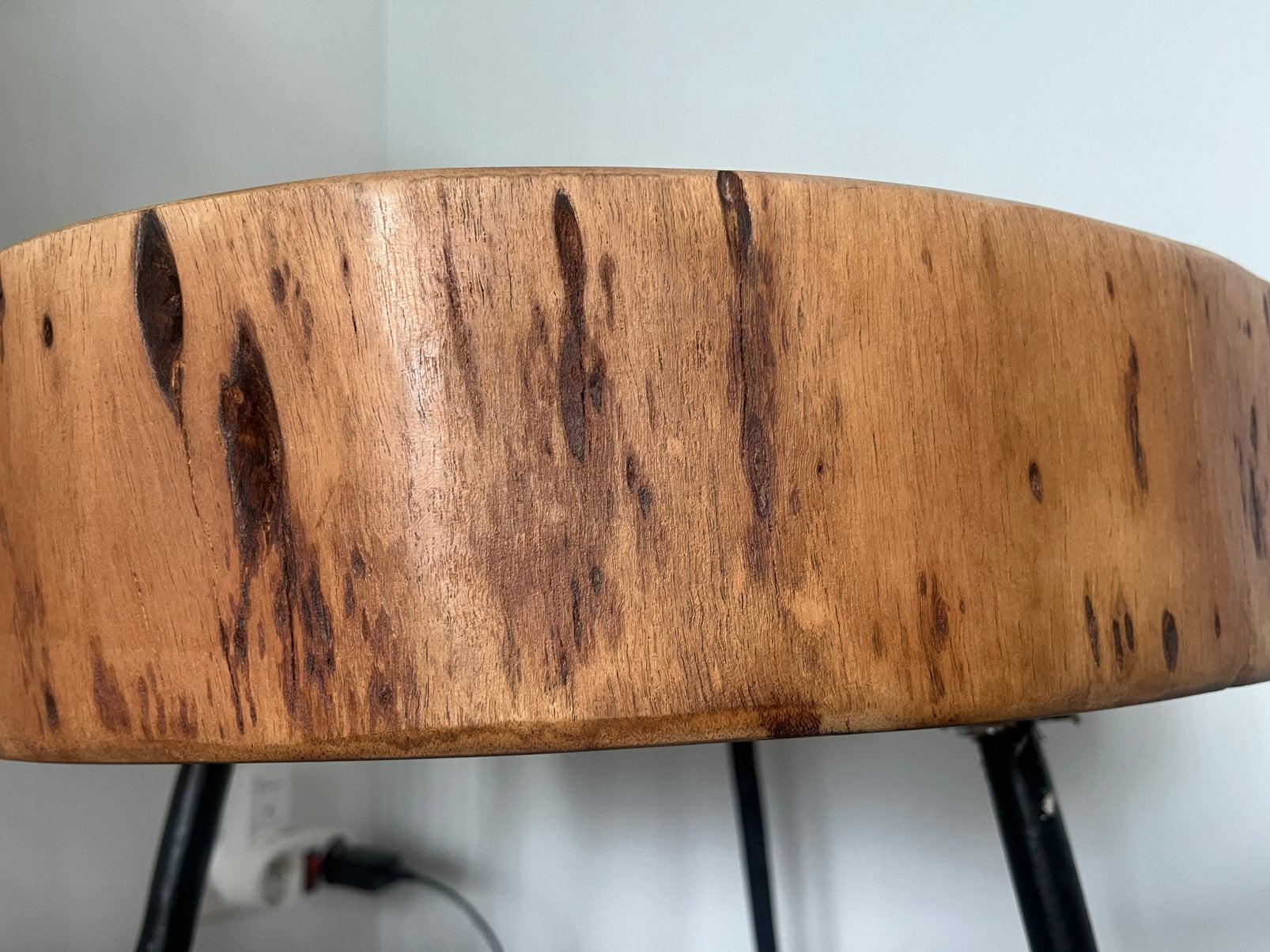 Bijzettafel van pomax, Ophalen, Zo goed als nieuw, Rond, Hout