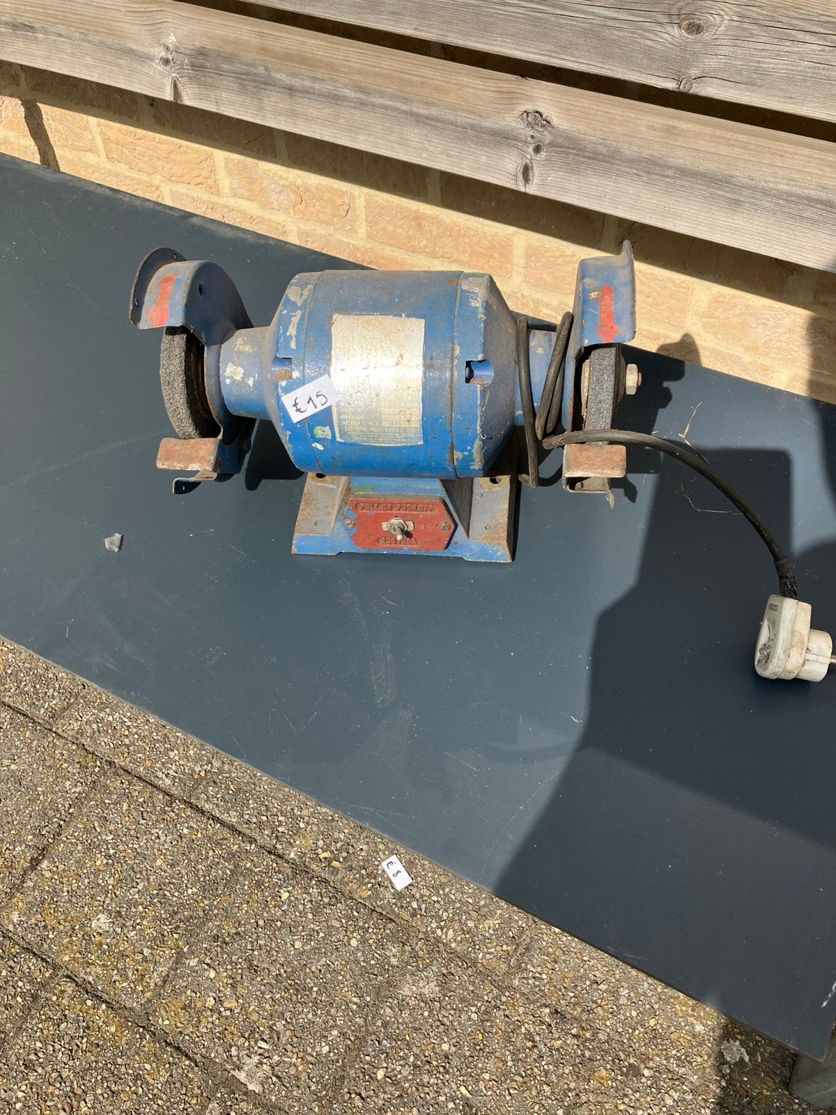 Slijpsteen, Doe-het-zelf en Bouw, Gereedschap | Slijpmachines, Ophalen, Zo goed als nieuw