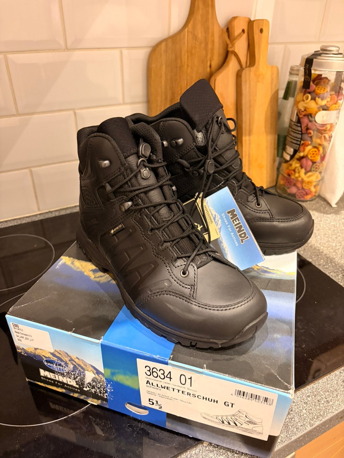 Chaussures de marche, Sports & Fitness, Alpinisme & Randonnée, Enlèvement, Neuf