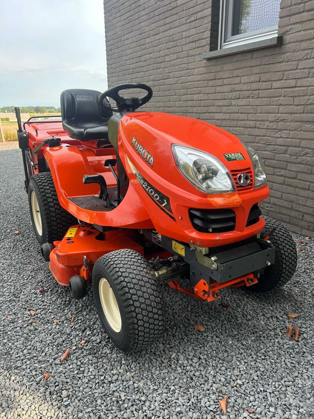 Maaier kubota GR 2100 II., Ophalen