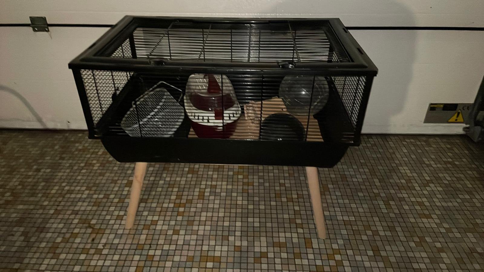 Hamsterkooi met toebehoren, Dieren en Toebehoren, Ophalen, Zo goed als nieuw