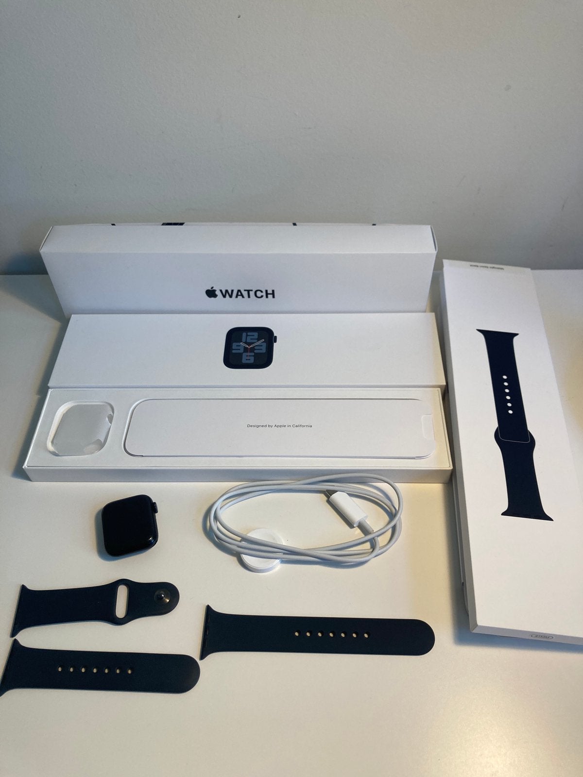 Apple Watch SE 2nd Gen 40mm Mid Alu GPS, Zwart, IOS, Ophalen of Verzenden, Zo goed als nieuw