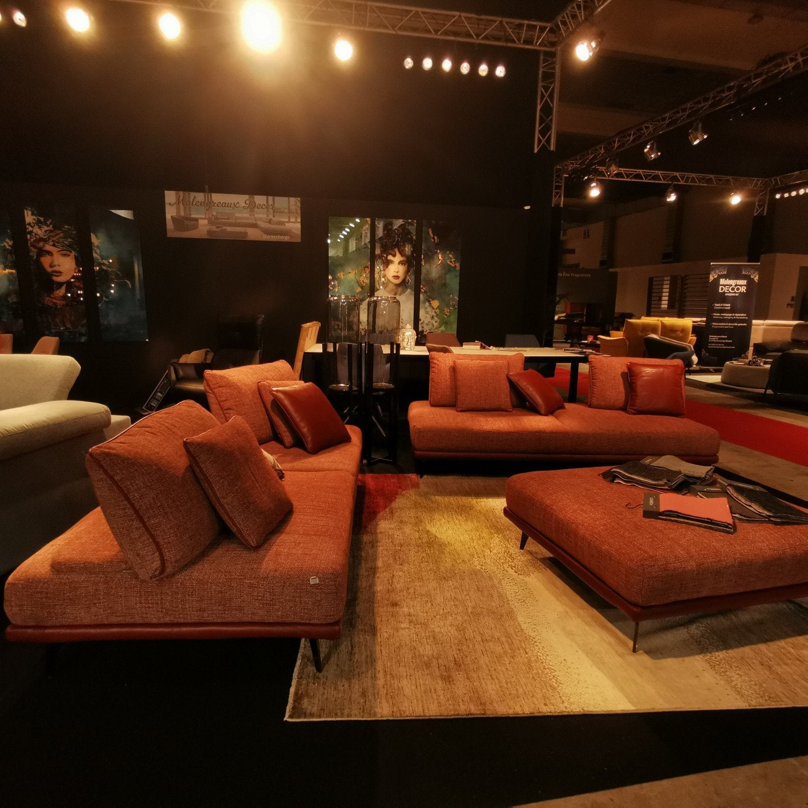 sofa de luxe, Ophalen