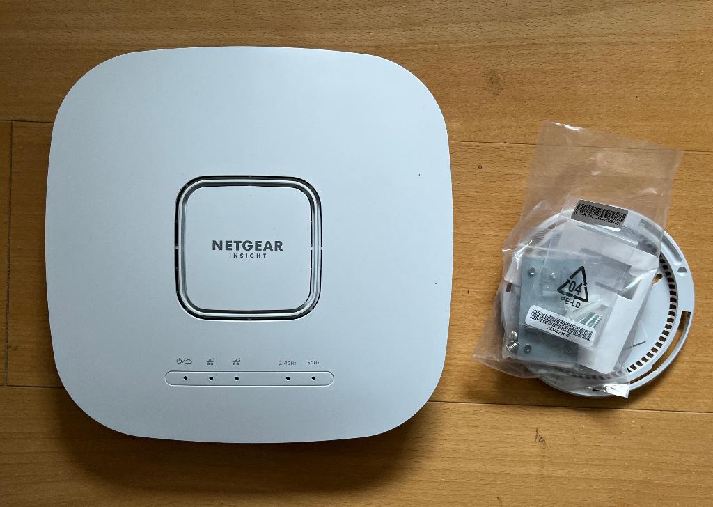Netgear Insight Access Point WAX625 – AX5400 WiFi 6, Computers en Software, Accesspoints, Ophalen of Verzenden, Gebruikt, NetGear