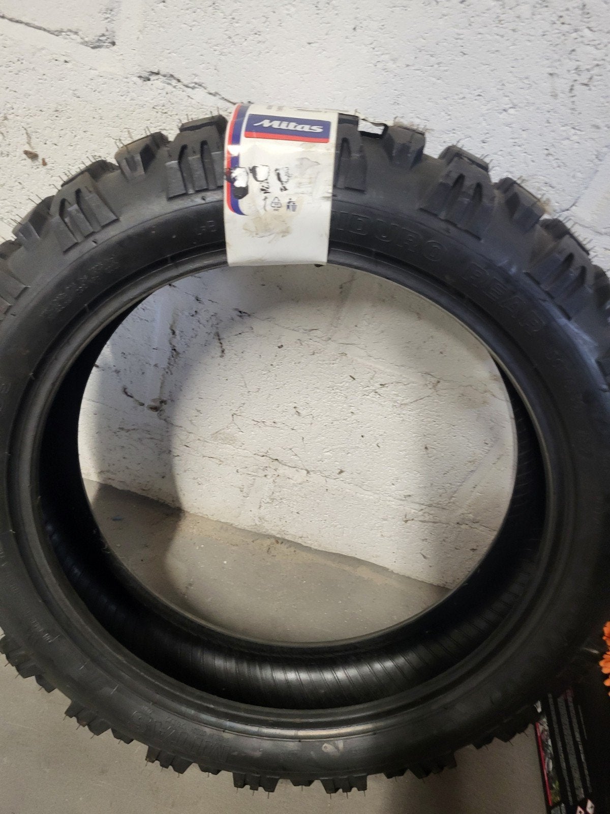 Nieuwe 21/17 p motorbanden, Motoren, Ophalen