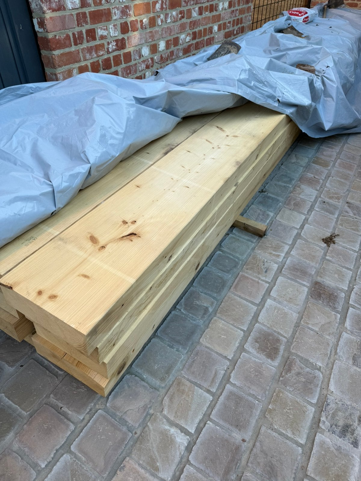 10x30 KVH 6,4m, Neuf, Bois dur, Enlèvement, 250 cm ou plus