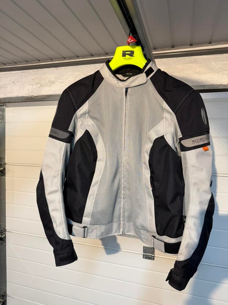 RICHA DAMES VEST ZOMER, Ophalen of Verzenden, Tweedehands, Dames, Jas | textiel