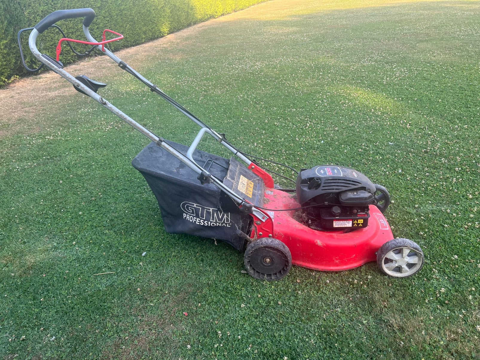 Tondeuse GTM avec Brigs 158cc, Tuin en Terras, Grasmaaiers, Ophalen, Zo goed als nieuw