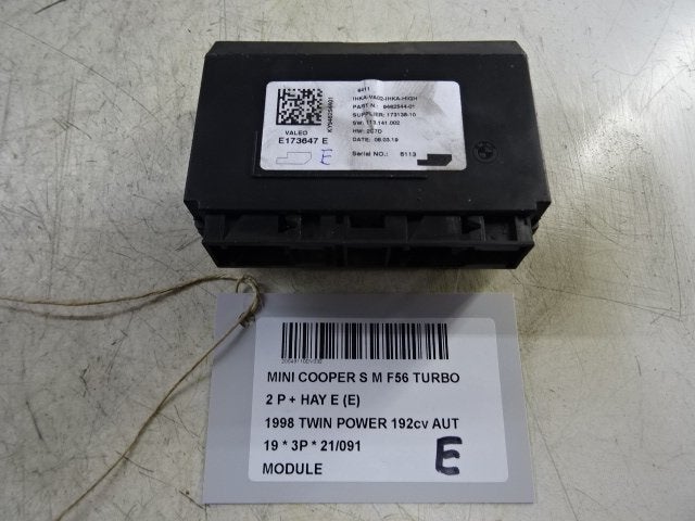 COMPUTER Mini Mini (F56) (01-2013/10-2017) (E173647E), Gebruikt, Mini