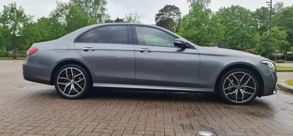 Mercedes-Benz E300de AMG Pack hybride/diesel, Pano, 4-Matic, Autos, Argent ou Gris, 143 kW, Hybride Électrique/Diesel, 36 g/km
