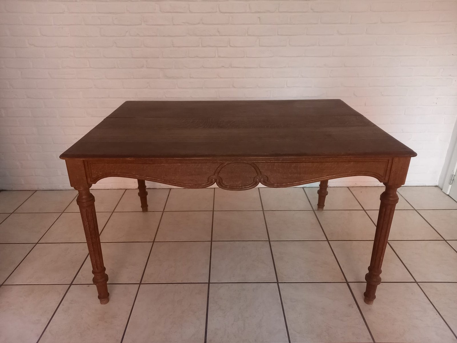 Oude eettafel, Ophalen