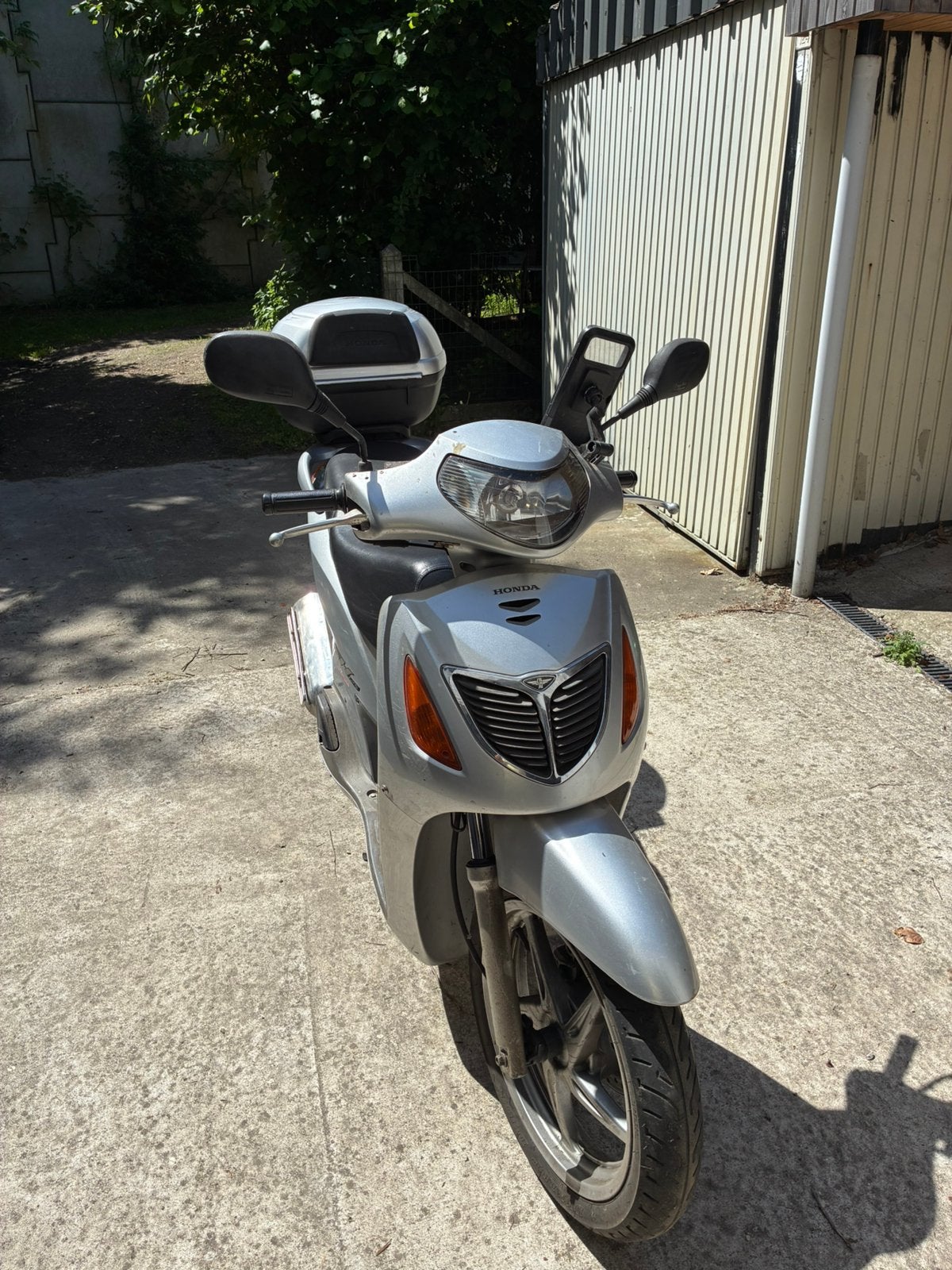 Honda SH125, 125 cm³, Enlèvement, Utilisé, Essence