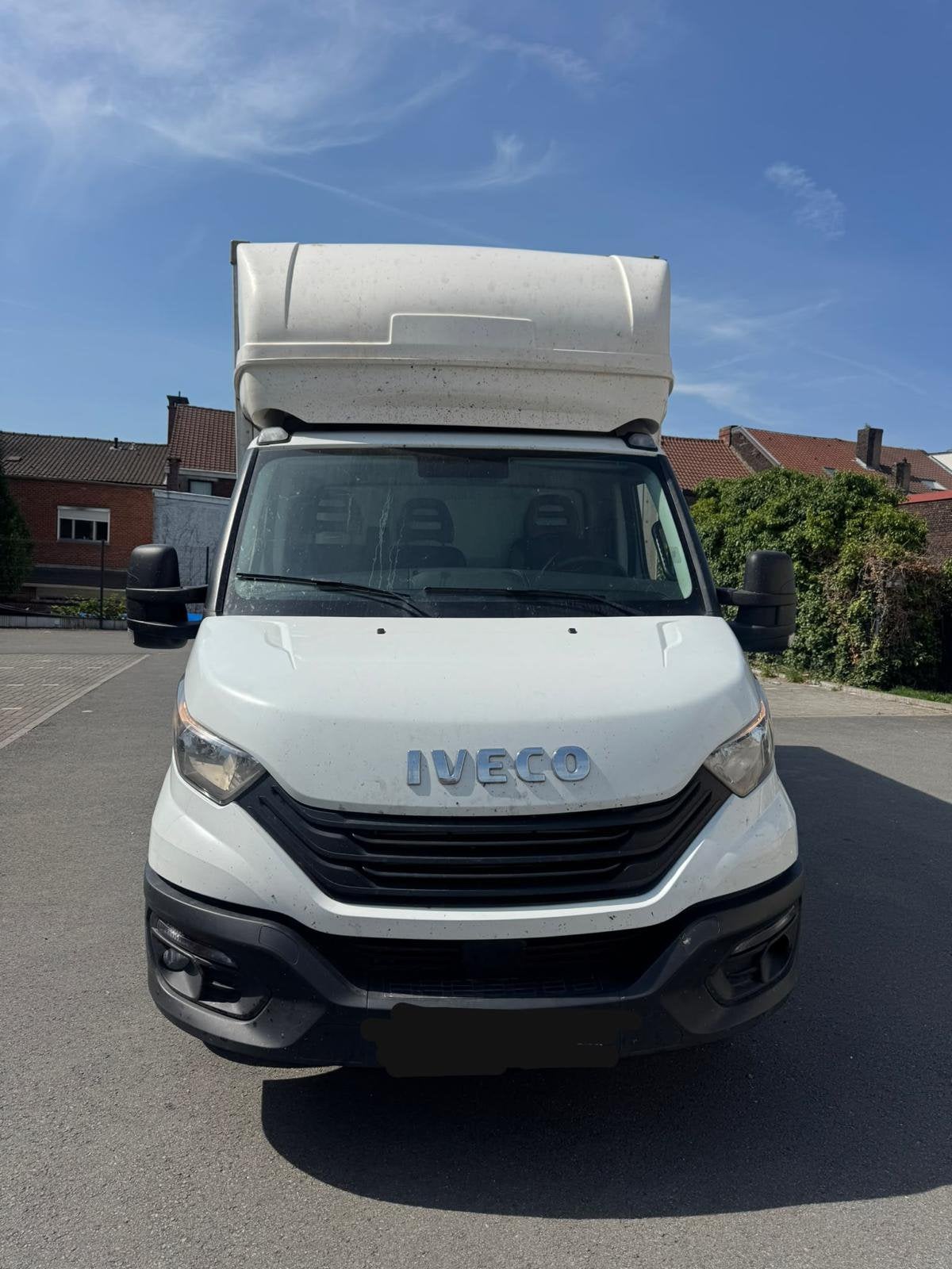 Iveco  Daily 3.0L-180 Cv- Caisse Électrique- 2023 - 90000 Km, Achat, Entreprise, Entretenue par le concessionnaire, Noir