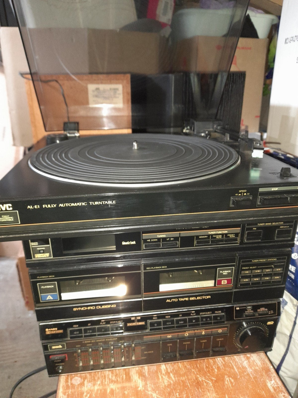 Retro chaine et fauteuil offert, Lecteur CD, JVC