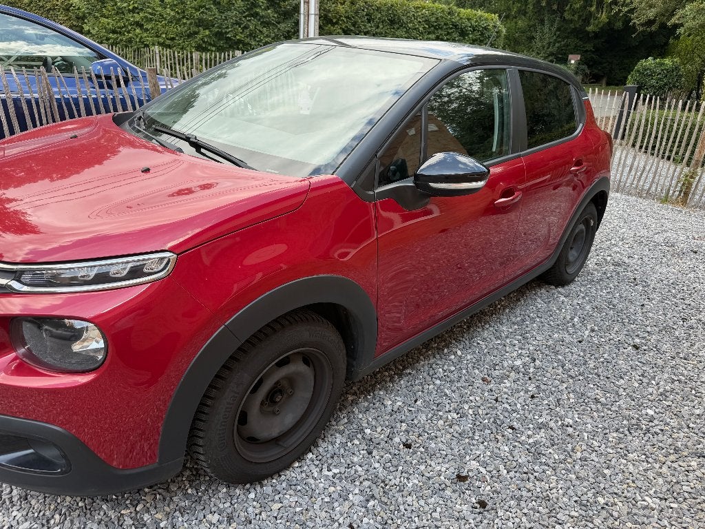 Citroën C3 2018, Rouge, Achat, Volant multifonction, Boîte manuelle