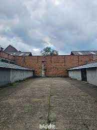 Ruime garage met extra opslagruimte Filips van Cleeflaan 145, Immo, Garages en Parkeerplaatsen, Gent