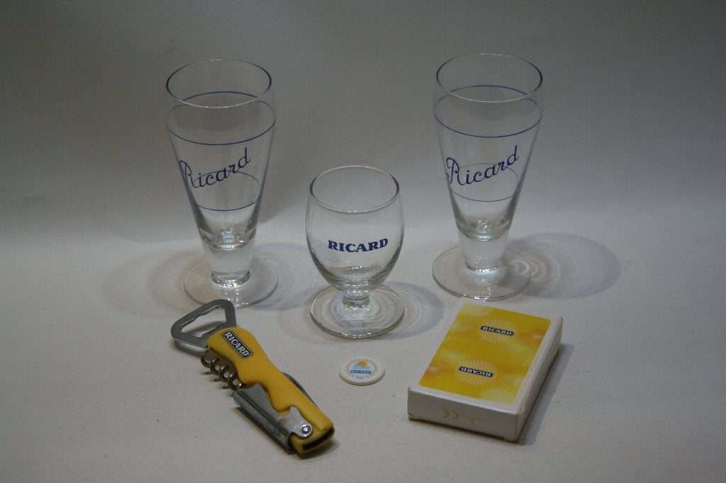 6 x Ricard: 3 glazen, flesopener, chip, kaartspel OVP, Ophalen of Verzenden, Zo goed als nieuw