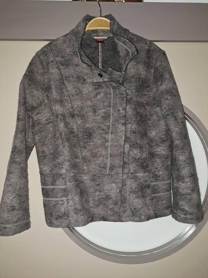Olsen, jasje, met 56% wol, mt 42/44, Vêtements | Femmes, Vestes & Costumes, Taille 42/44 (L), Olsen, Gris, Enlèvement ou Envoi