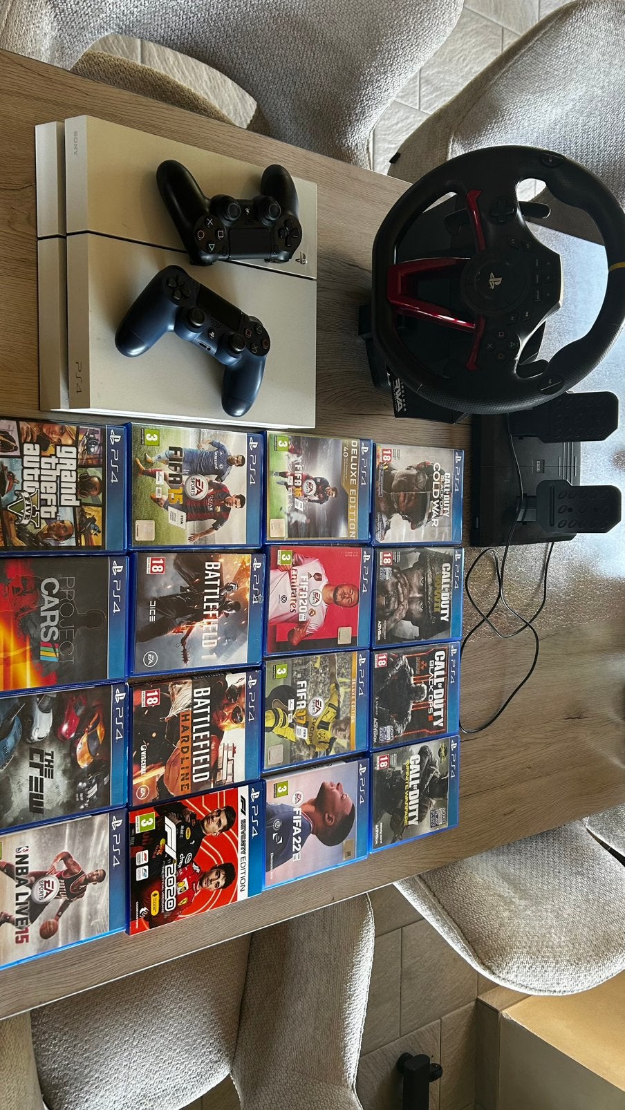 Ps4 console - dual shock 4 controller - games, Games en Spelcomputers, Spelcomputers | Sony PlayStation 3, Ophalen, Gebruikt
