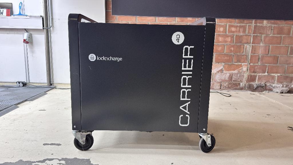 LocknCharge Carrier 40 - borne de recharge, Informatique & Logiciels, Stations d'accueil, Utilisé, Hub USB, Portable, Tablette