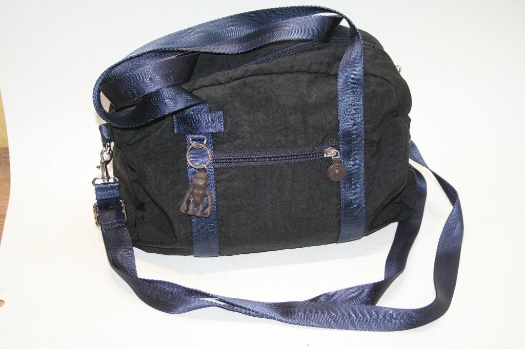 Kipling K24231 noir Sac porté main / épaule + singe TBE, Enlèvement ou Envoi, Comme neuf, Noir