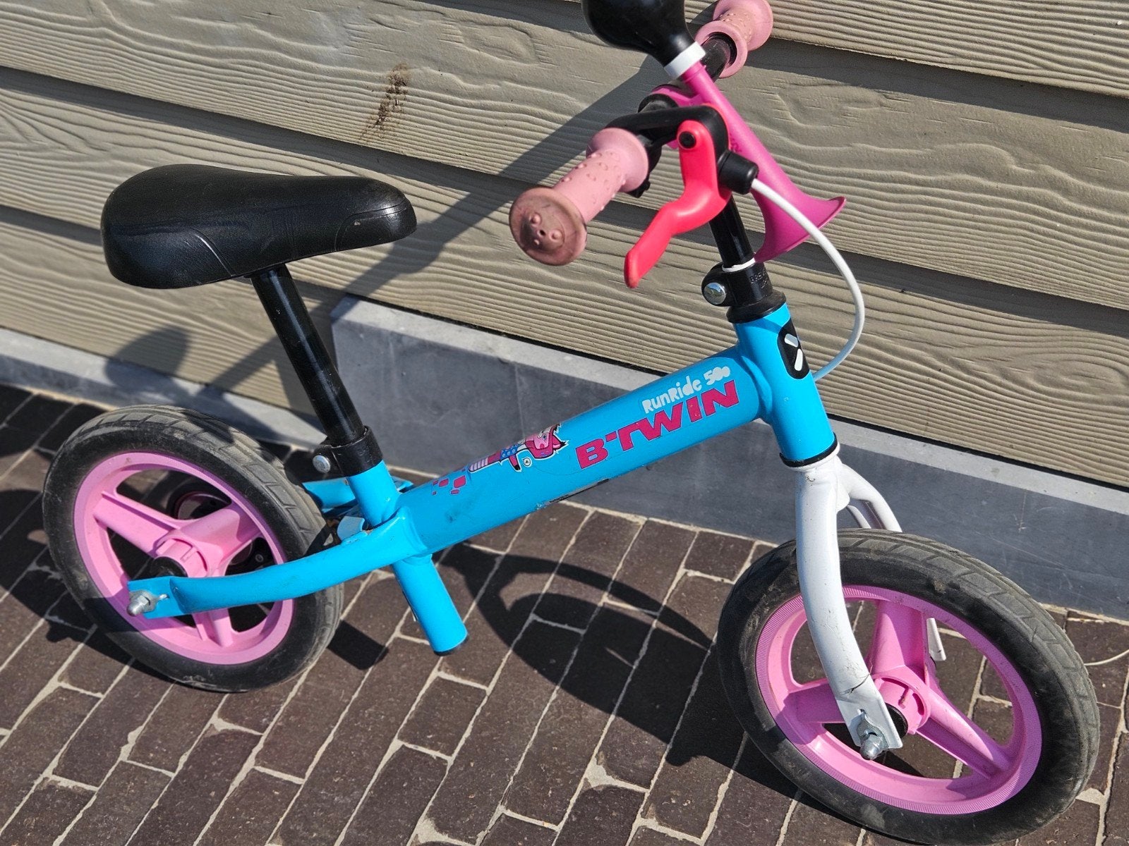 Loopfiets B Twin, Ophalen