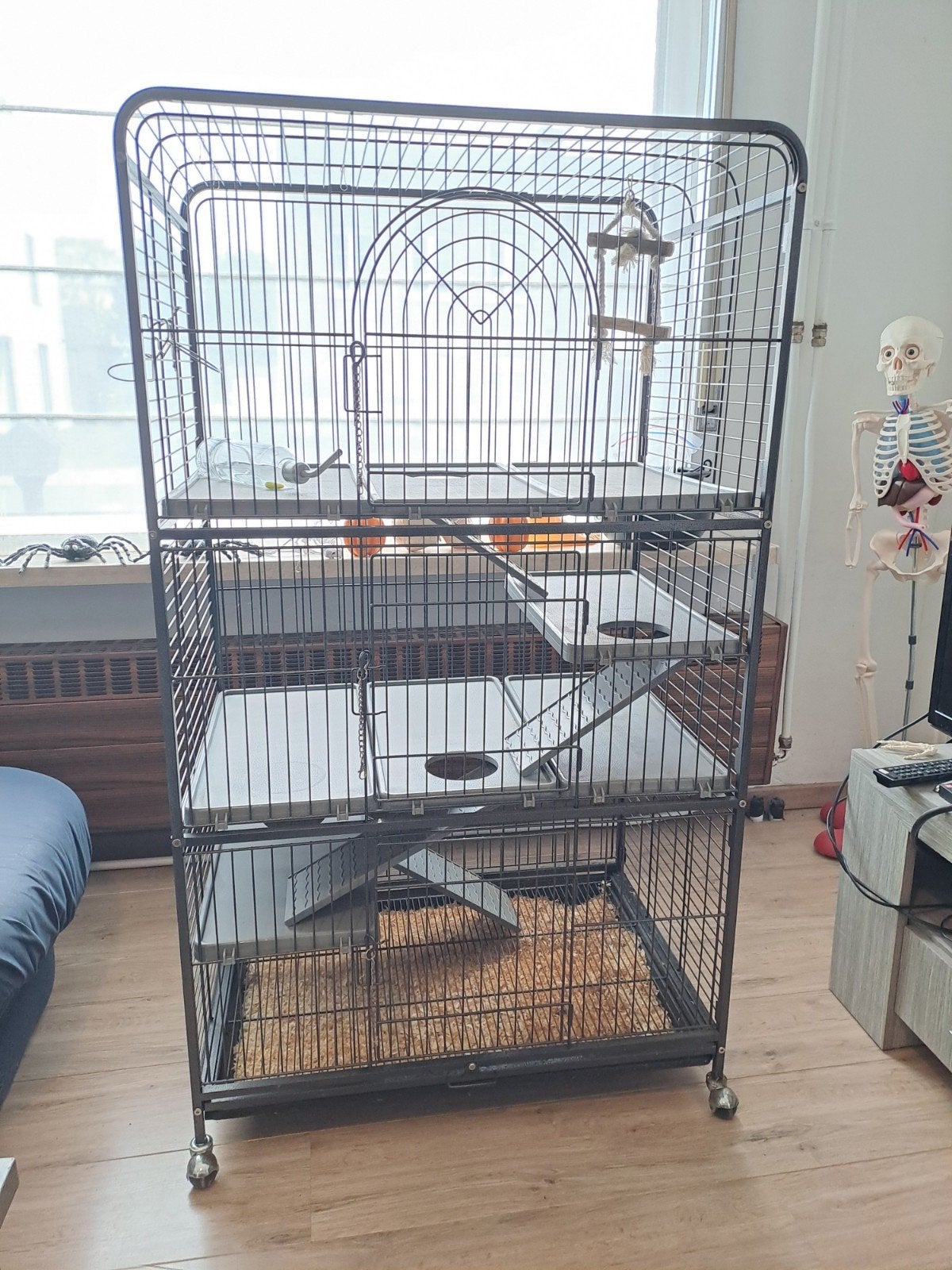Belle cage sur roulettes, Animaux & Accessoires, 90 cm ou plus, Cage, Comme neuf, Enlèvement