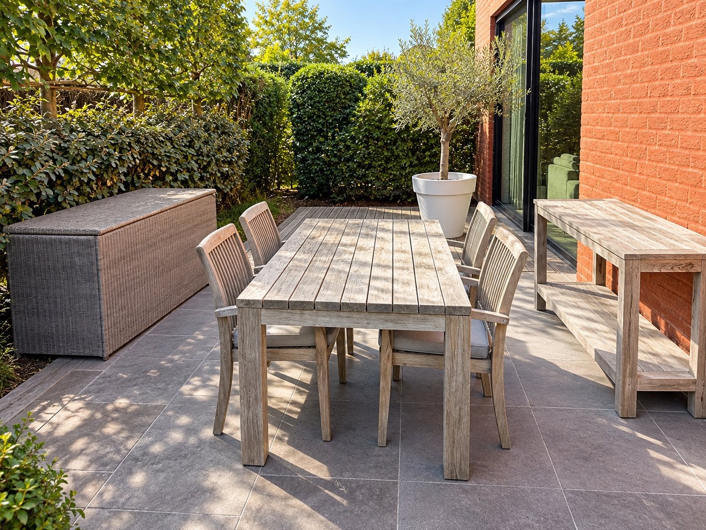 Tuinset. Tafel met 4 stoelen, bijzettafel, mand, Tuin en Terras, Ophalen, 4 zitplaatsen, Gebruikt, Tuinset
