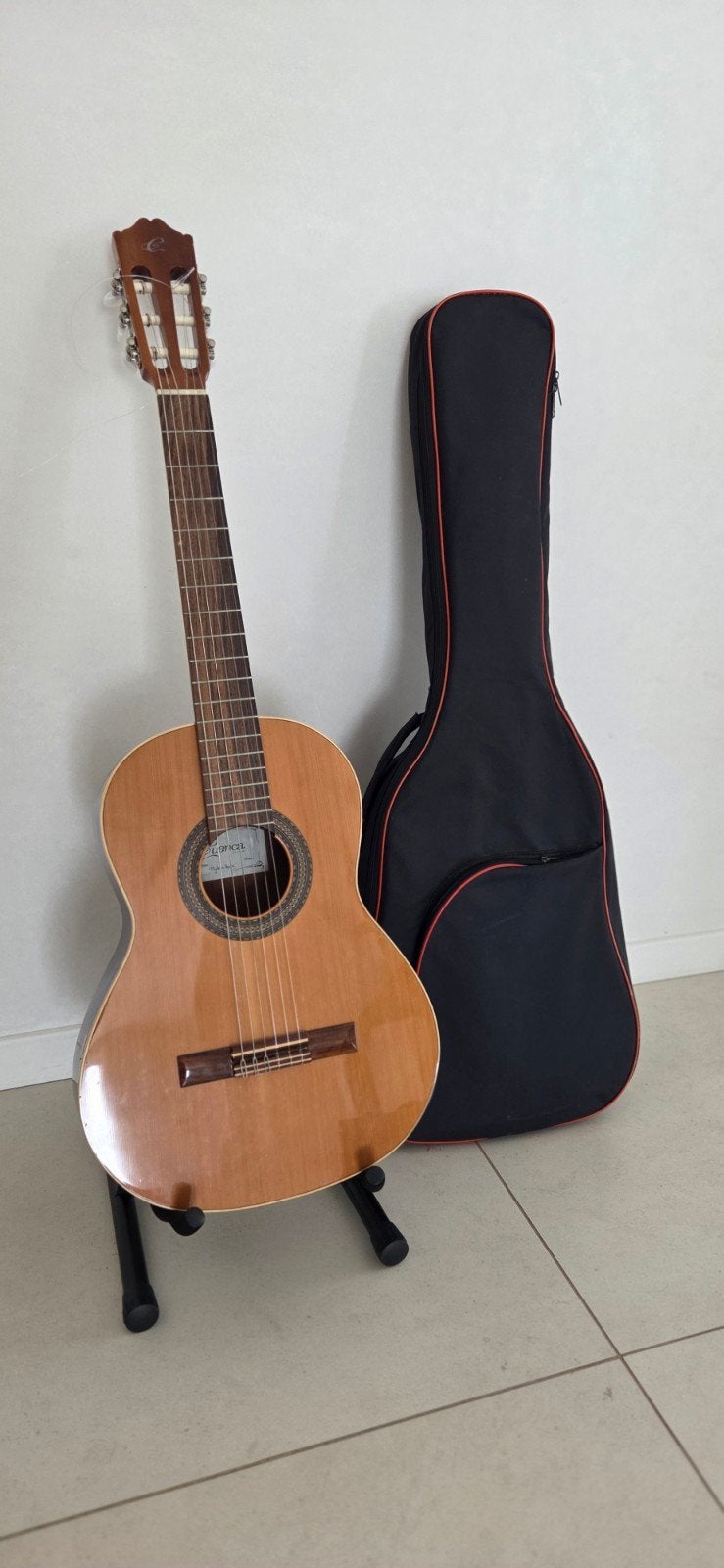 3/4de klassieke gitaar Cuenca, Ophalen