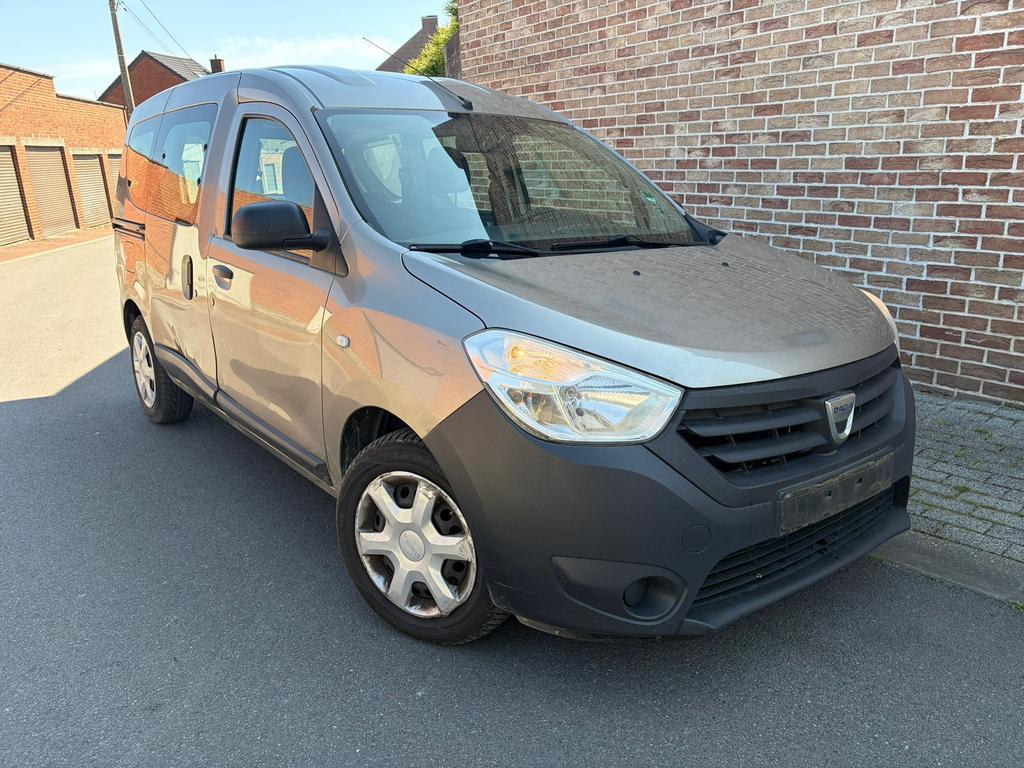 Dacia Dokker 15dci 75cv an2013 Euro5 da 5pl 1er propriétaire, Autos, Dacia, Particulier, Dokker, ABS, Airbags, Ordinateur de bord