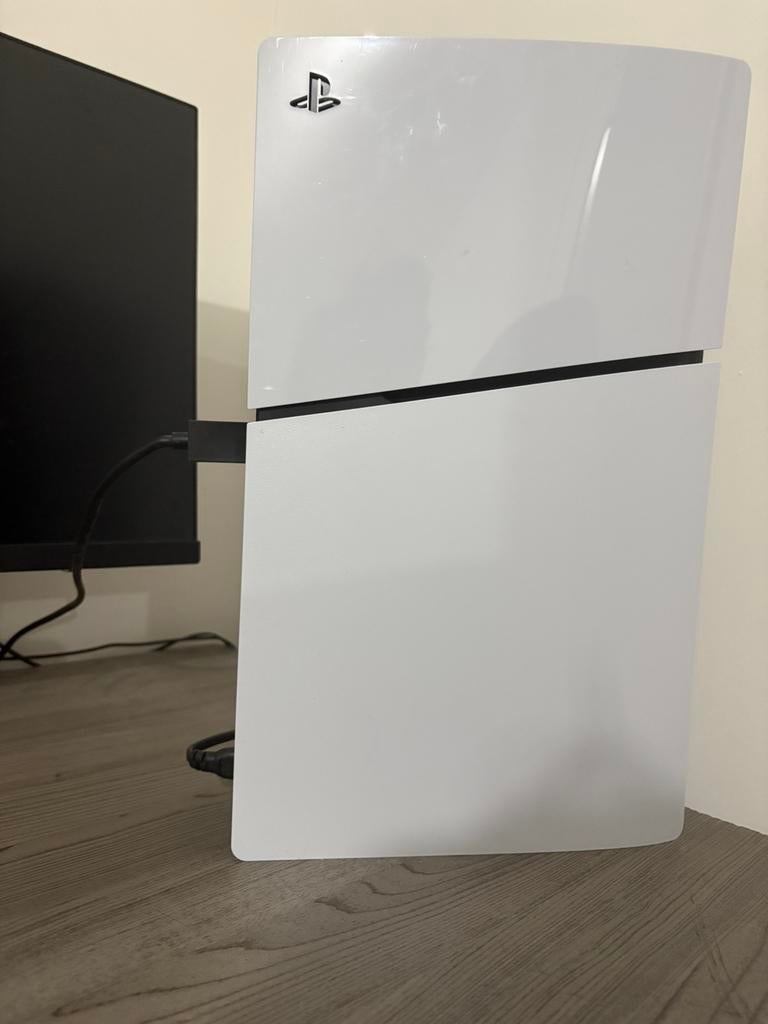 Playstation 5 +( 2 controllers, msi monitor, oplaadbak), Ophalen, Zo goed als nieuw