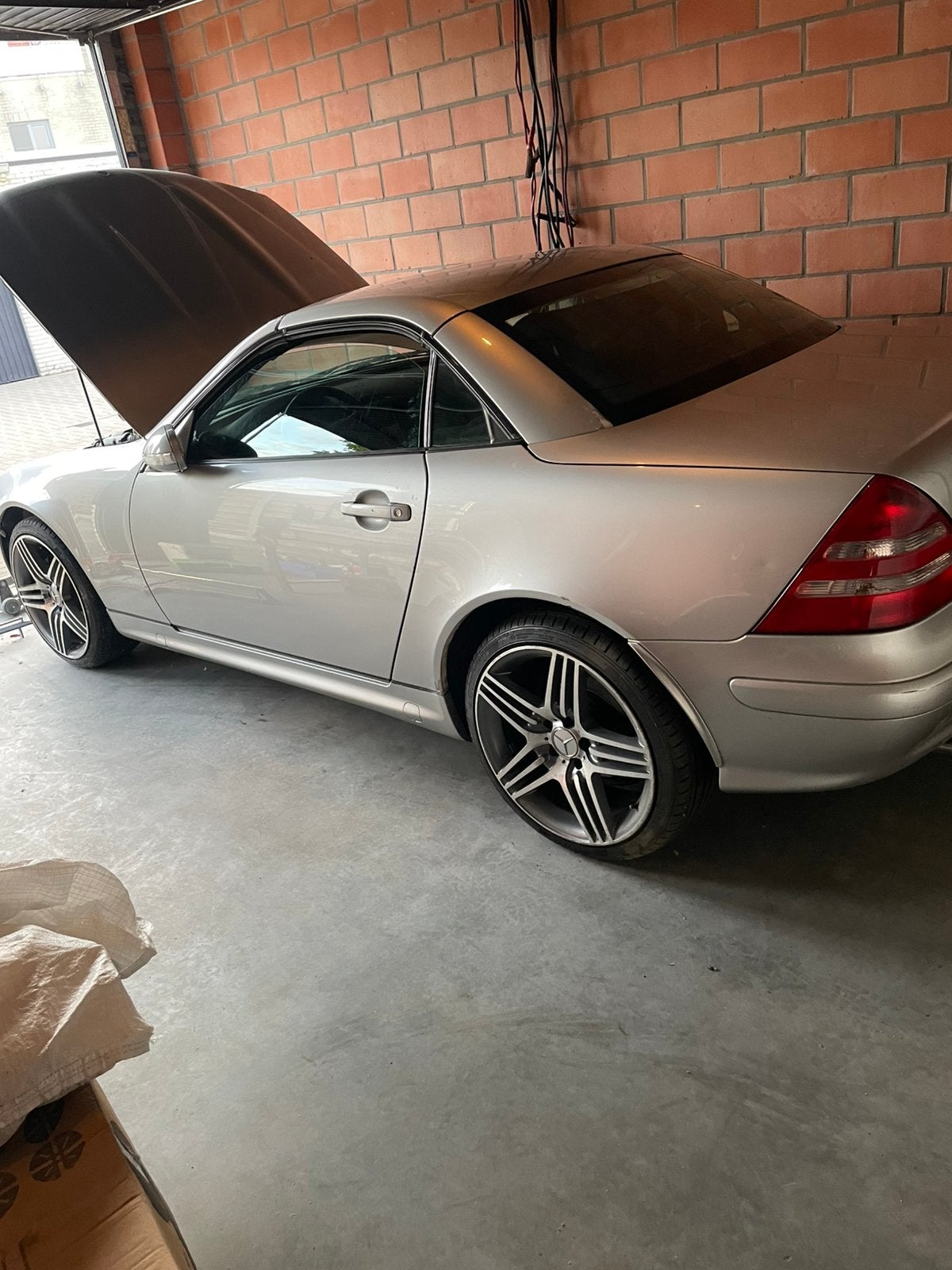 Slk200 ,1998, Cuir, Cabriolet, Boîte manuelle, Noir