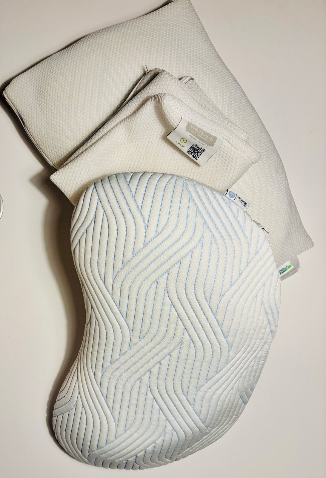 Tempur Sonata hoofdkussen L + SmartSleeve kussenbeschermer, Huis en Inrichting, Blauw, Ademend, Ophalen of Verzenden, Zo goed als nieuw