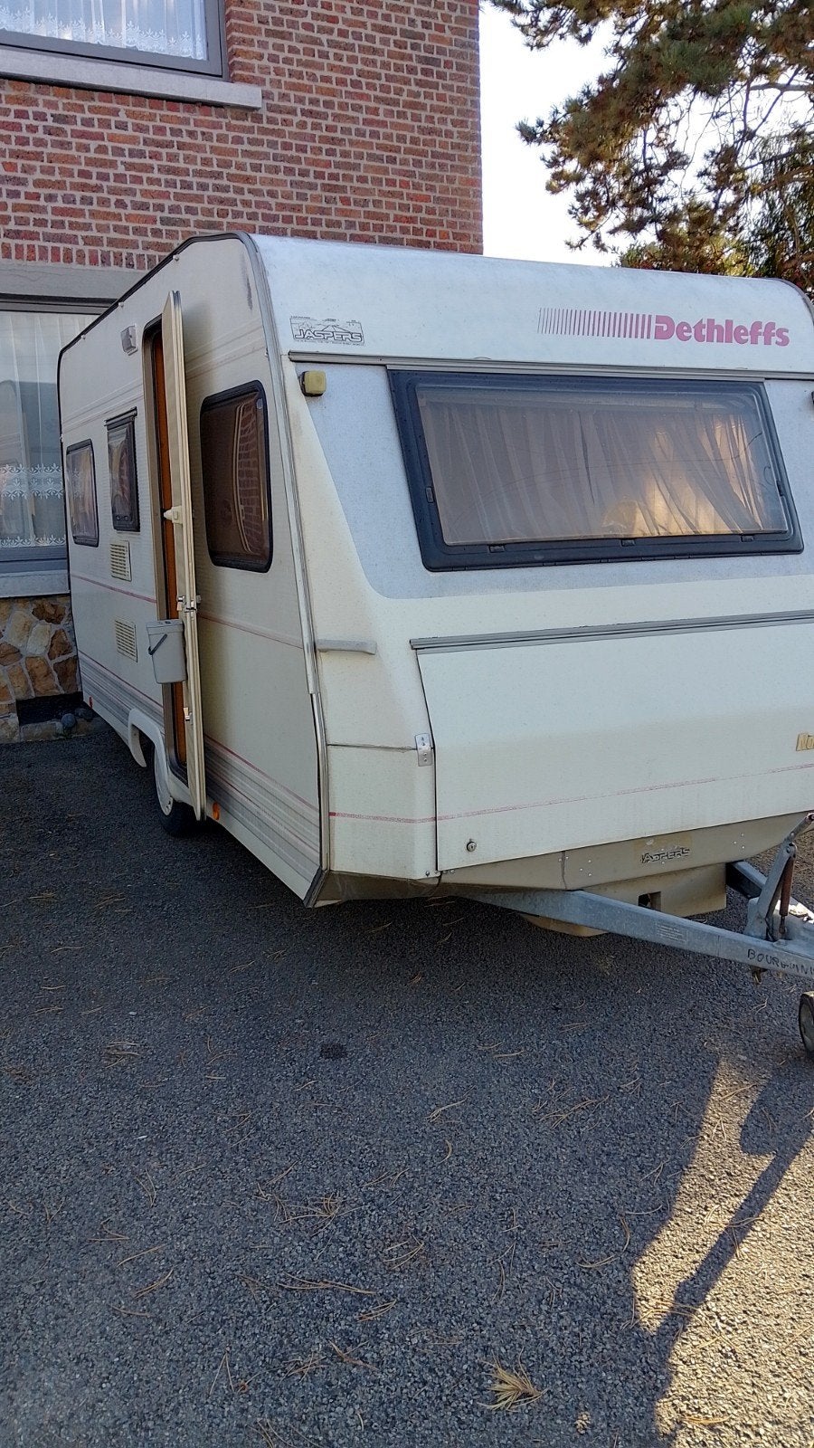 caravane Dethleffs 4 personne, Caravanes & Camping, Jusqu'à 4, Particulier, Dethleffs, Antivol de remorque