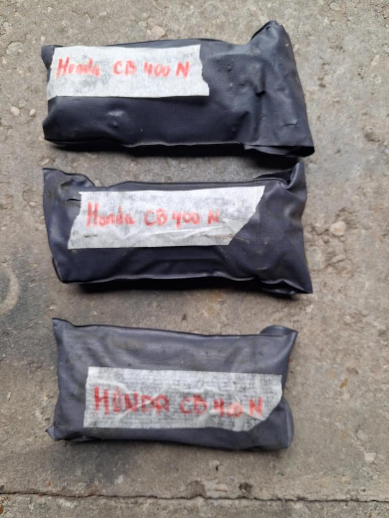 HONDA CB 400 N REPARATIESETJES 3 STUKS, Motoren, Ophalen of Verzenden