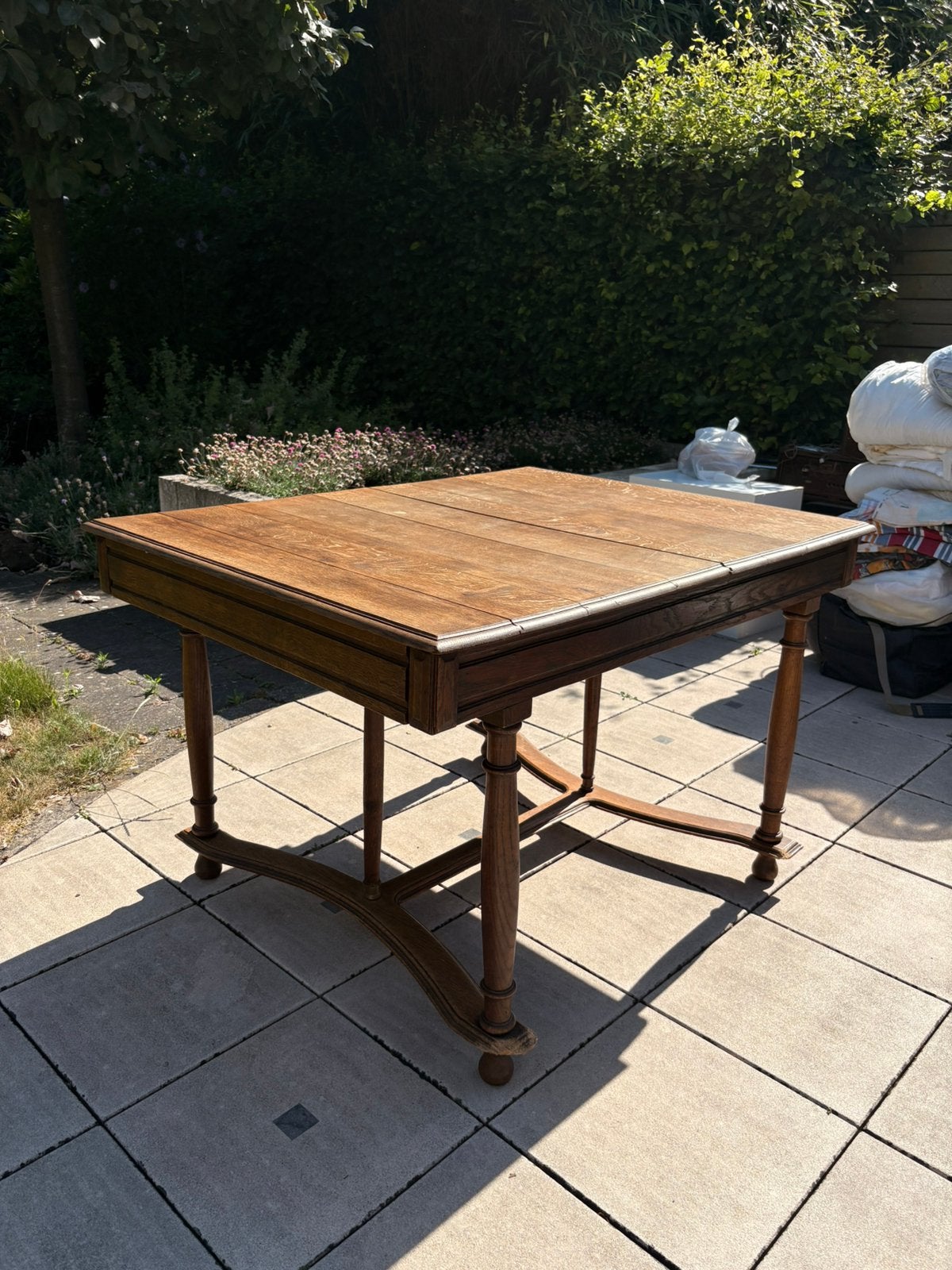 Gratis tafel, Tuin en Terras, Ophalen, Zo goed als nieuw